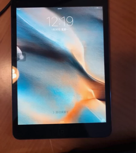 iPad mini1 32g 之前在闲鱼卖...