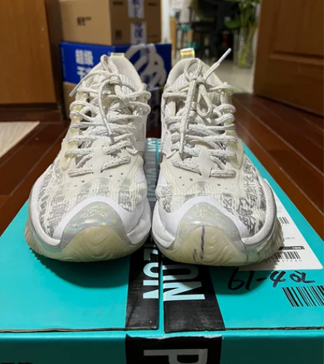 【私人出】Anta安踏 狂潮3 传承42码...