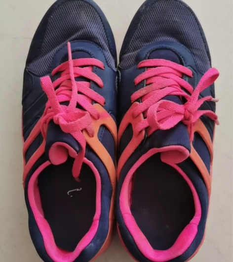 安踏ANTA正品，女运动缓震休闲鞋，38码...