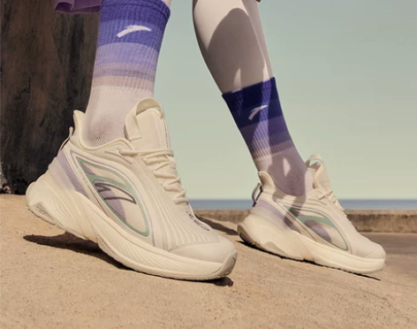 安踏C37 2丨软底跑鞋女2022秋季新款...