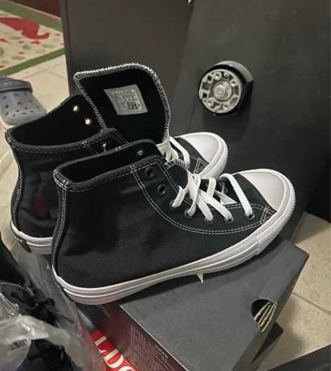 全新匡威专柜正品女款黑色高帮帆布鞋38码 ...