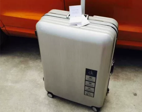 CK外贸原单拉杆箱万向轮铝框旅行密码箱20...