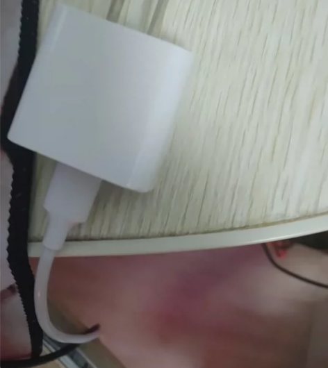 2个充电头 感兴趣的话点“我想要”和我私聊...