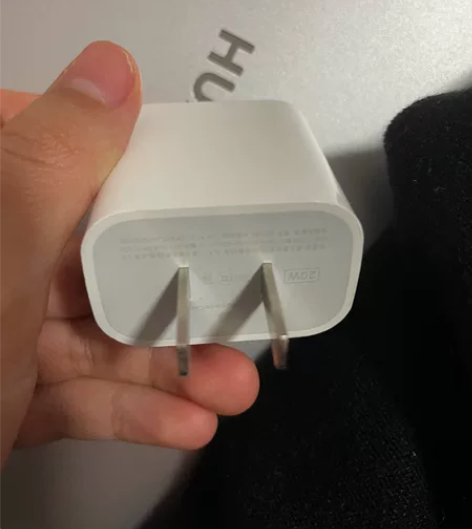 苹果原装20w充电头 坏了坏了坏的 没怎么...