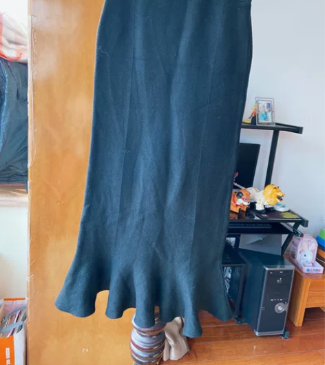 鱼尾裙 针织料子 M码 没穿过 实在驾驭不...