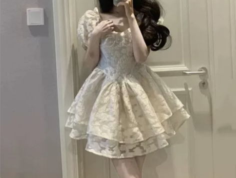 裙子公主风蓬蓬裙   买了没穿过  穿不了...