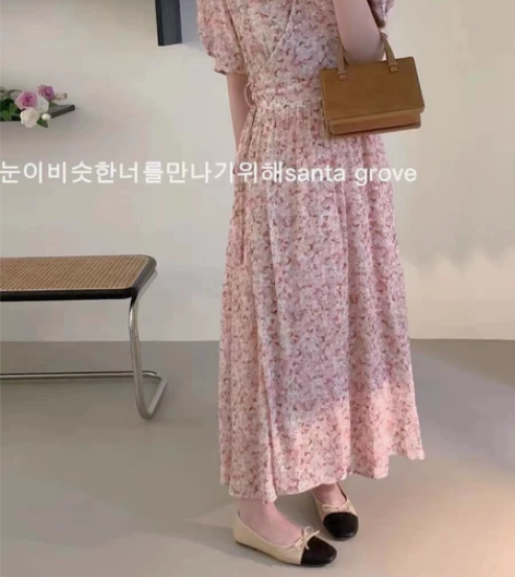 夏季新品 直邮嘉文家 清新田园风V领碎花连...