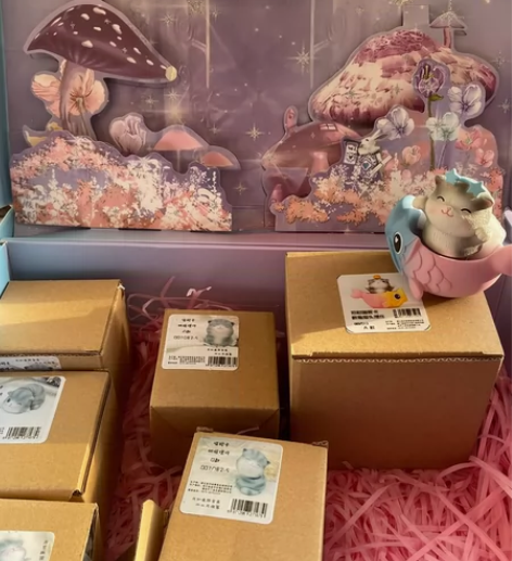 朋友送的摆件 全新！便宜出！ 一共有七个，...