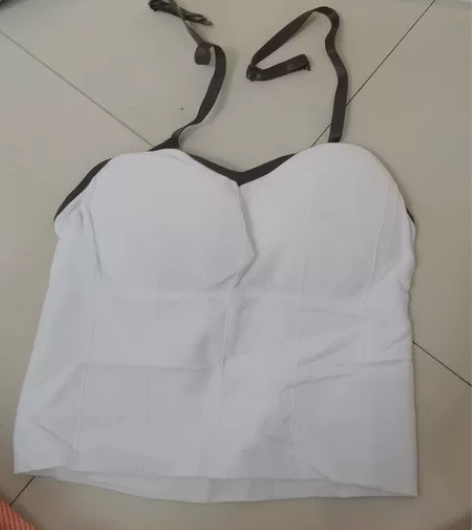 全新女士背心黑白2色   2件19.9 感...