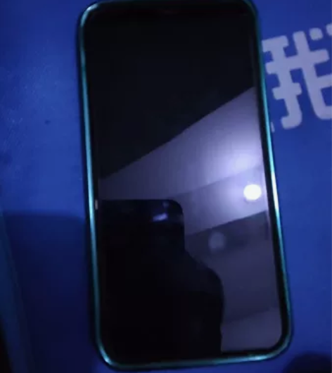 苹果11  256g黑色 裸机 6到7成新...