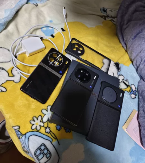 VIVO vivo X90 Pro+ 个人...