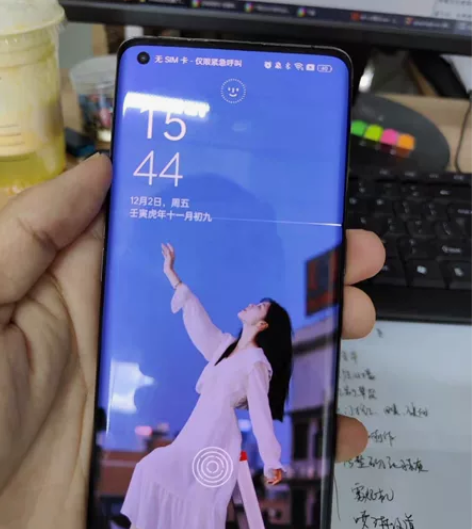 出一个OPPO Find X2 Pro国行...