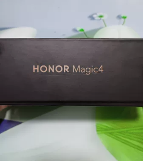 荣耀magic4手机,2023年1月30日...