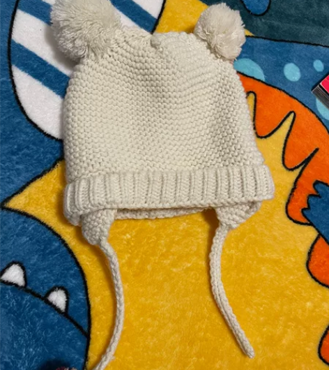 Zara gap儿童冬季帽子九成新，白色几...