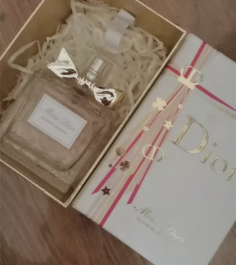迪奥小姐正品50ml香水 2022年5月专...