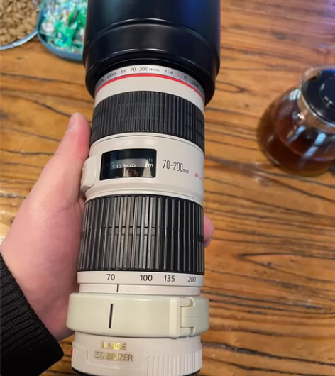佳能70-200 is 4L usm镜头，...