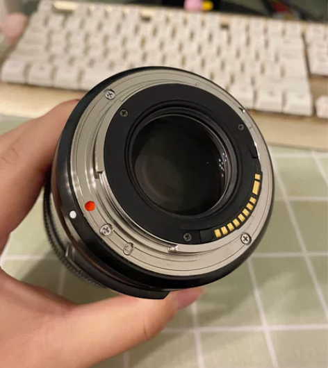 出个人自用的适马镜头35F1.4佳能口，自...