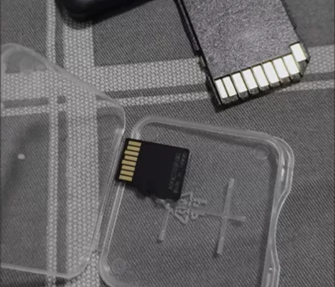 《特价包邮》128G手机TF卡64G通用存...