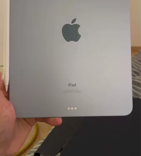 iPad Air 4 2020年版 天蓝色...