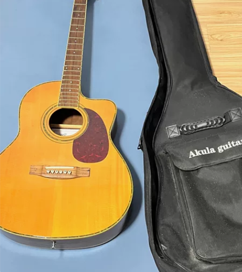 闲置吉他 送琴包 感兴趣的话点“我想要”和...