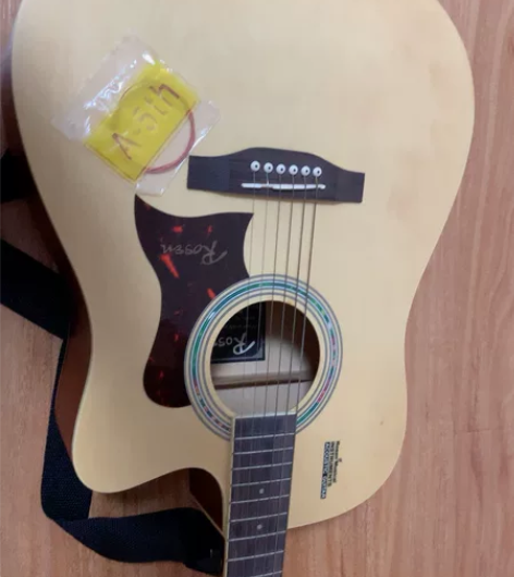 卢森吉他，闲置了，有根弦坏了，换个弦就行 ...