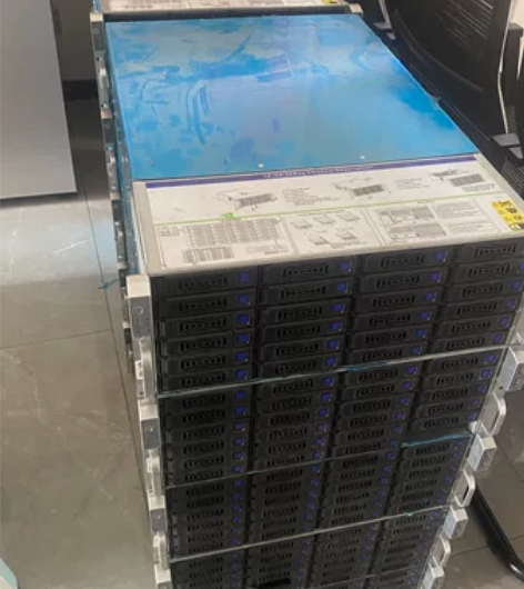 机房下架10个 24盘位机箱，非全新，包含...