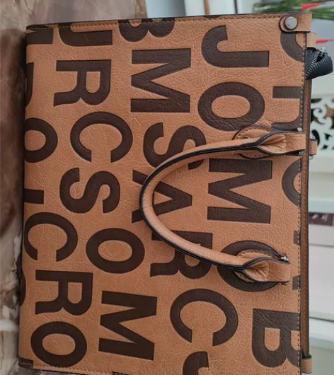 高品质手提包斜挎包单肩包流行包字母手提时尚...