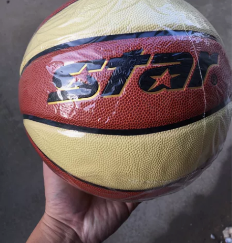 世达篮球BB4327-25，材料PU七号篮...