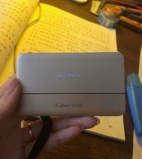 索尼DSC-TX55相机，功能正常，有内存...