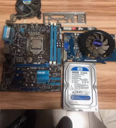 p8h61-mlx主板，i32120cpu...