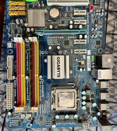 技嘉EP43-US3L主板，E7500，2...