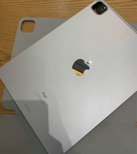 iPad pro M1芯片 2021 11...