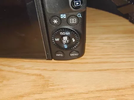 佳能微单m3 成色新 自带WiFi 触摸屏...