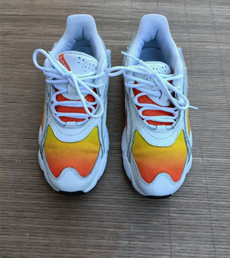 二手李宁37码，女士真皮运动鞋 鞋子保证正...