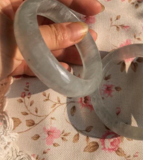 天然冰绿发丝萤石手镯 圈口58.6条宽25...