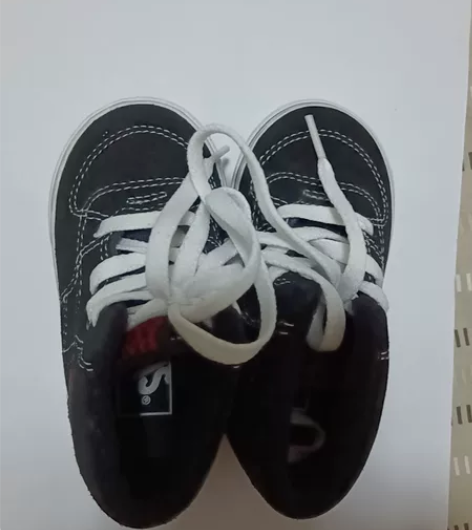 VANS 中小童魔术贴耐磨防滑休闲鞋 ...