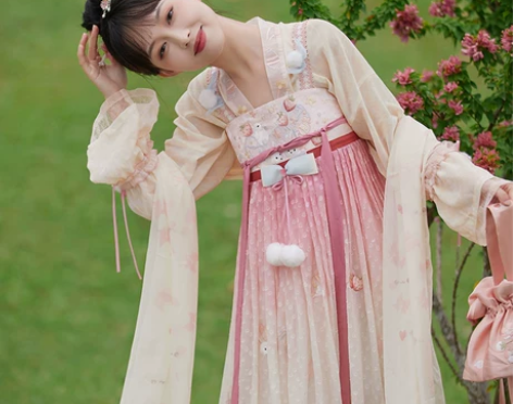 七月夕国风汉服 兔兔糖果 对襟短衫汉元素绣...