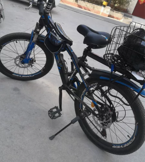 一辆闲置永久牌22寸自行车。95新。买来一...