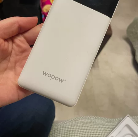 沃品充电宝 非全新，我很少用充电宝，自己看...