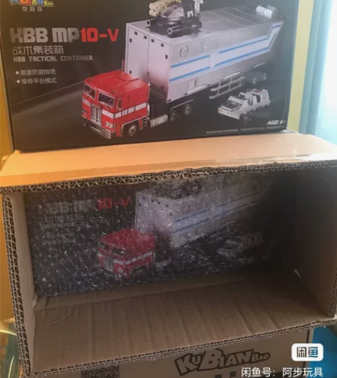 变形金刚全新酷变宝MP10V原色擎天柱车厢...