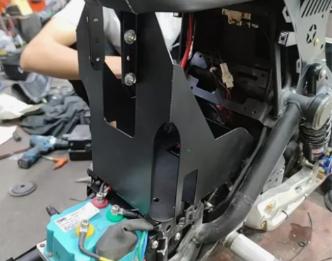 小牛电动UB史上最大化电池仓面世，小牛ub...