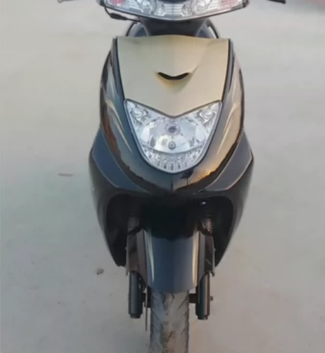 二手摩托车，踏板车，女装车原版原漆雅马哈迅...