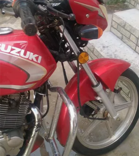 铃木125GT摩托车，低价出售成色新，临夏...