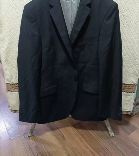 男士西服,黑色西服,胸围114厘米,身长7...