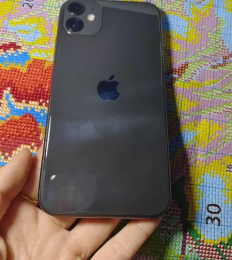 苹果11，128国行，全原无拆修面容秒解，...