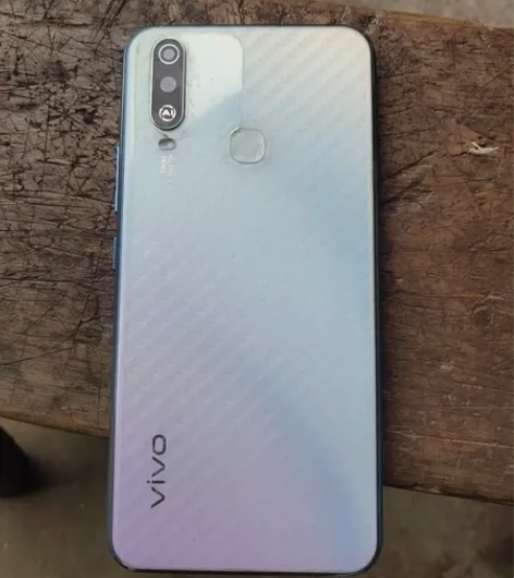 95新vivoy3s  4+128G   ...