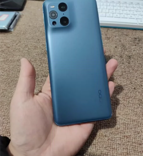 OPPO Find X3 Pro 骁龙88...