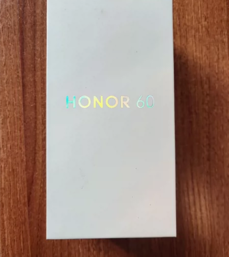 老爹单位发的 honor/荣耀 荣耀 60...