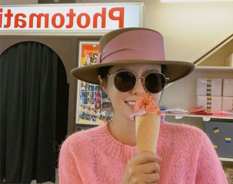 ［向秋］欧洲小众设计新款平顶平檐羊毛呢毛毡...