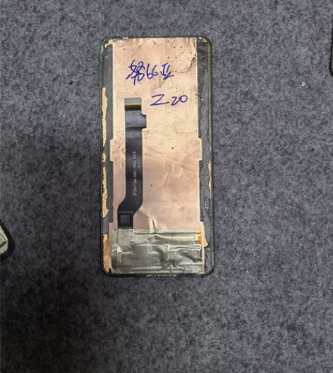 努比亚Z20爆屏 努比亚Z20拆机全爆屏，...